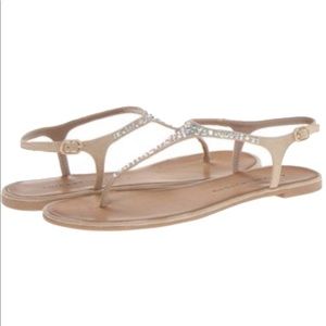 EUC Chinese Laundry Strappy Sandals Size 6.5